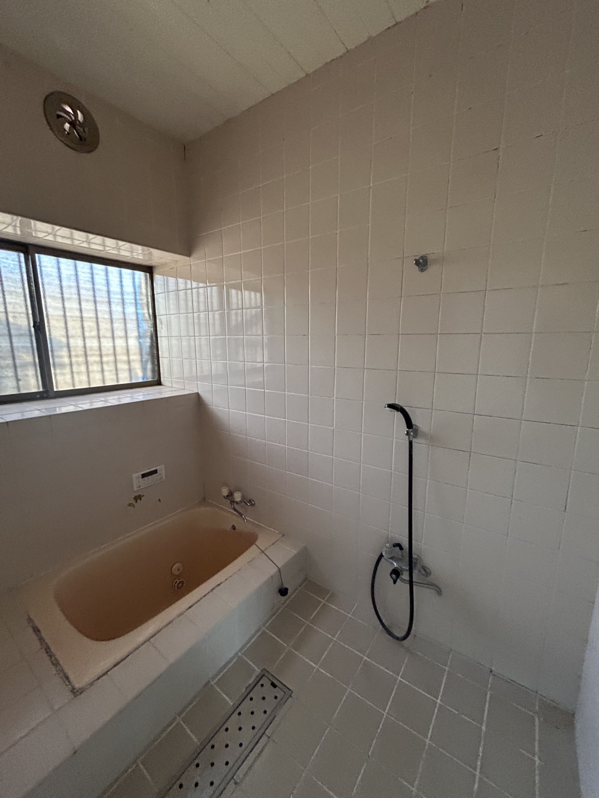 バスルームbefore