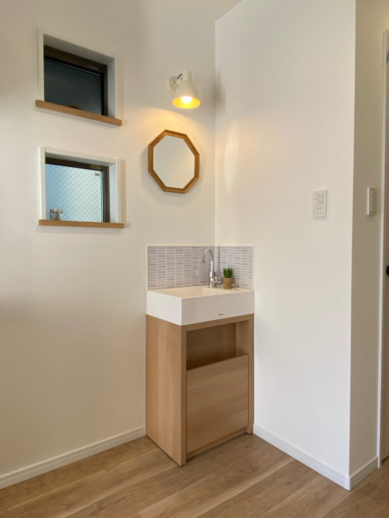 枚方市茄子作の家：手洗いカウンター