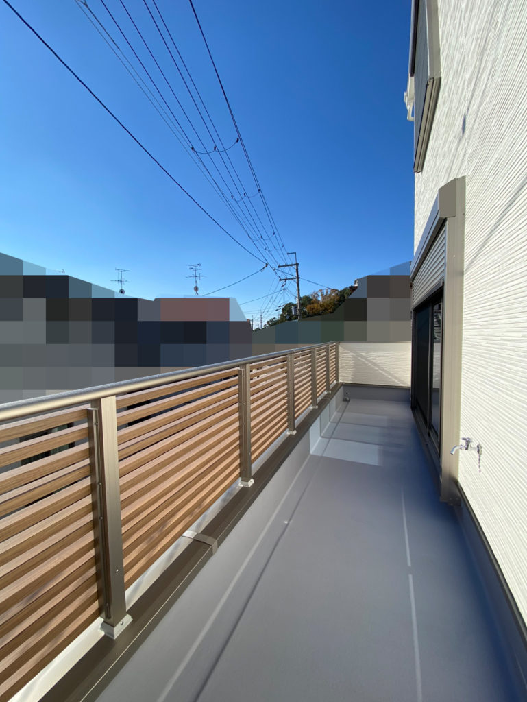 寝屋川市太秦中町の家：バルコニー