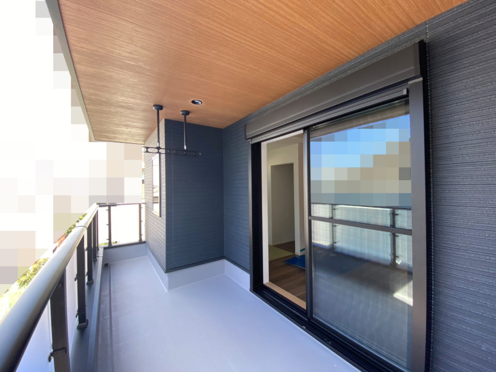 枚方市長尾西町の家：ベランダ